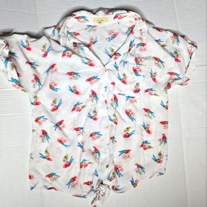 Love Notes Colorful Parrot Print Button-Up Shirt